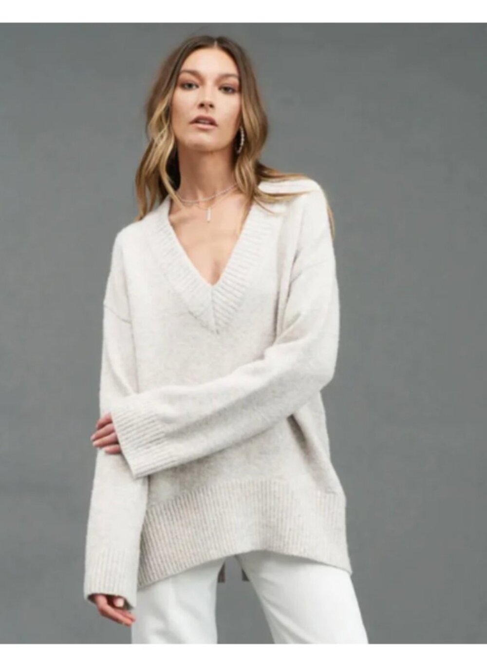 Flat White Medium Beige Thick Knit Mila V-Neck Sweater Pullover